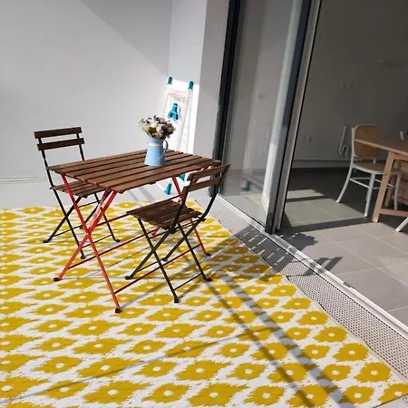 Neuf T2 Apartment